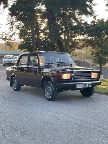 LADA (VAZ) 2107-5