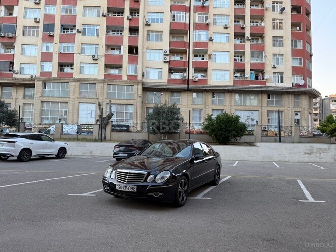 Mercedes E 350-9