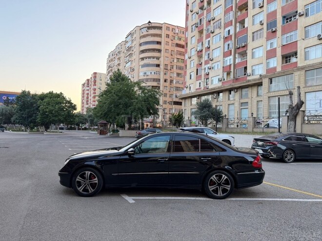 Mercedes E 350-8