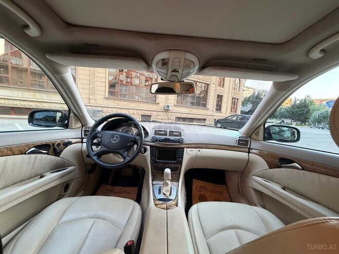 Mercedes E 350-18