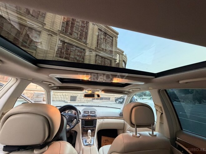 Mercedes E 350-19