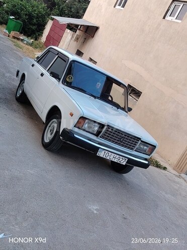 LADA (VAZ) 2107-5
