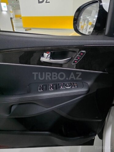 Kia Sorento-13