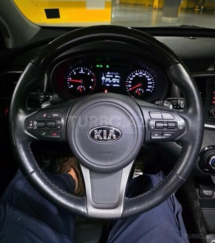 Kia Sorento-8