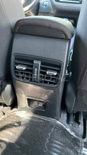 Toyota Corolla-14