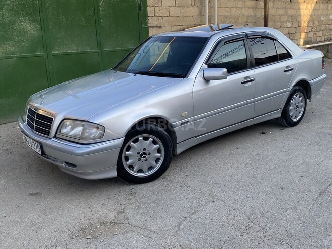 Mercedes C 200-5