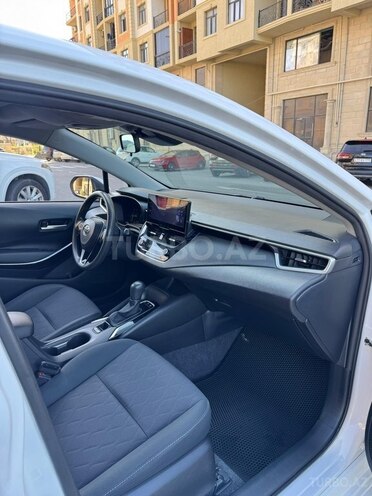 Toyota Corolla-12