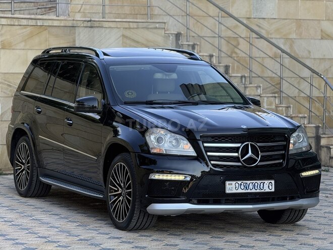Mercedes GL 550 4MATIC-5