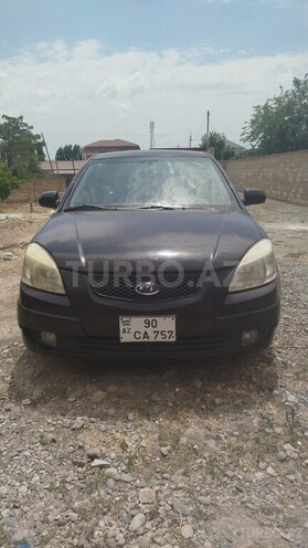 Kia Rio-1