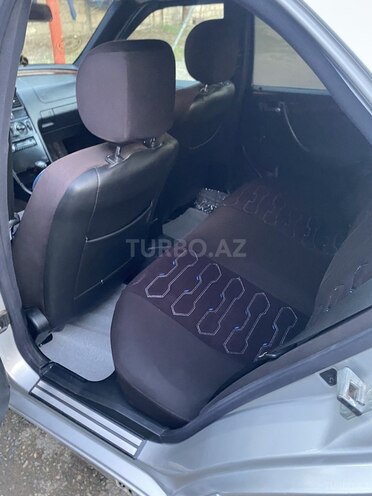 Mercedes C 200-8