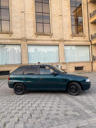 Opel Astra-6