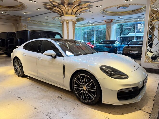 Porsche Panamera 4 Executive-4