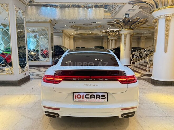 Porsche Panamera 4 Executive-8