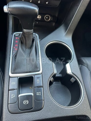Kia Sportage-16