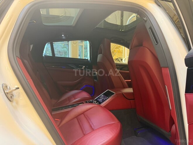Porsche Panamera 4 Executive-14