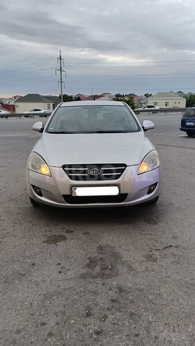 Kia Ceed-2