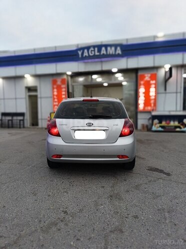 Kia Ceed-5