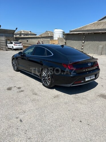 Hyundai Sonata-8
