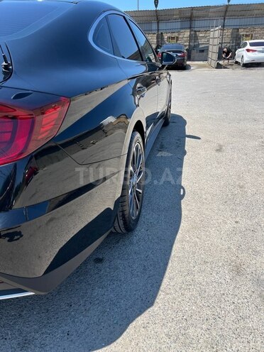 Hyundai Sonata-10
