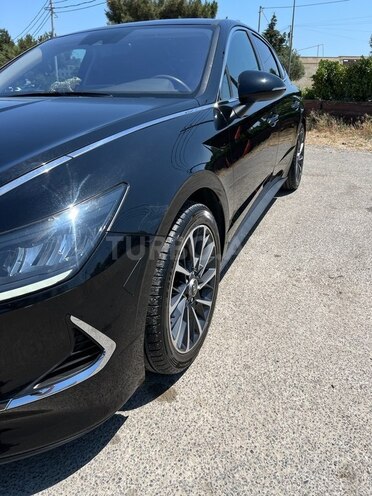Hyundai Sonata-11
