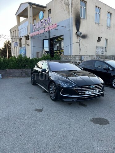 Hyundai Sonata-21