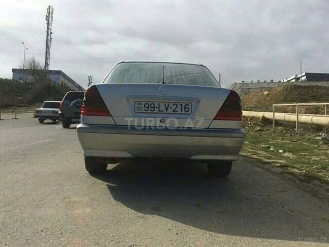 Mercedes C 200-12