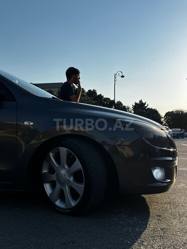 Hyundai i30-7