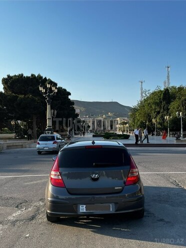 Hyundai i30-5