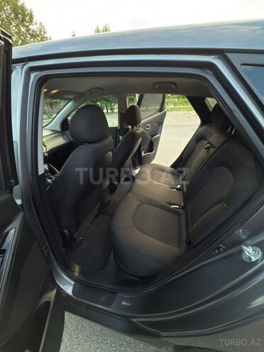 Hyundai Tucson-12