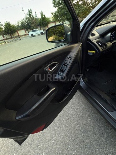 Hyundai Tucson-13