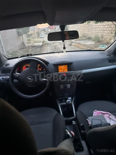 Opel Astra-8