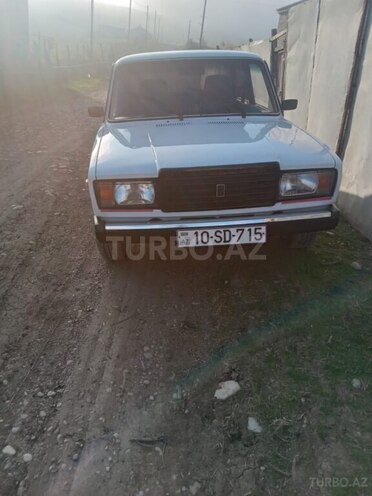 LADA (VAZ) 2107-1