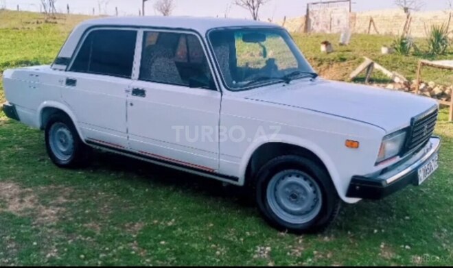 LADA (VAZ) 2107-4