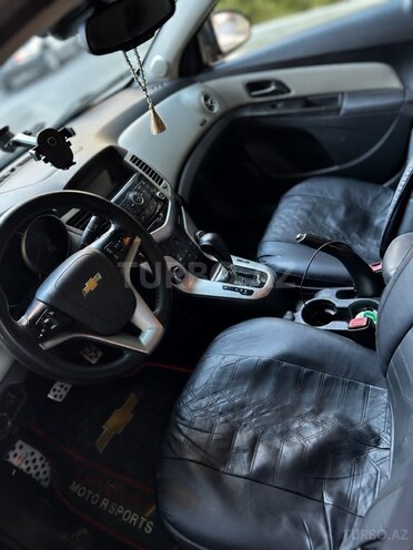 Chevrolet Cruze-3