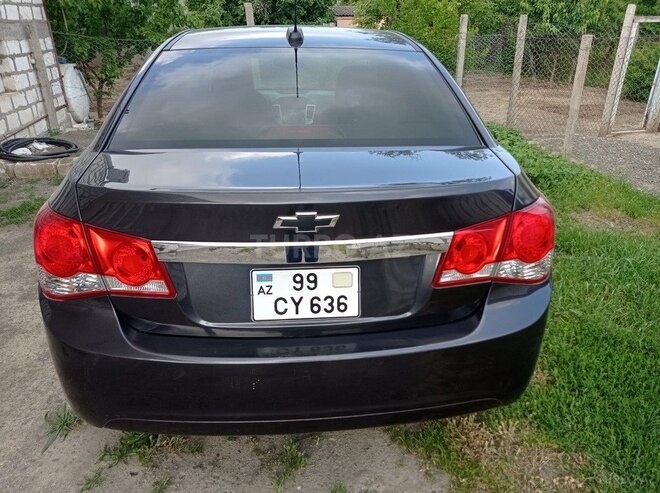 Chevrolet Cruze-2