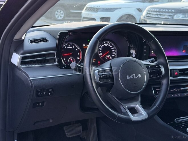Kia K5-14