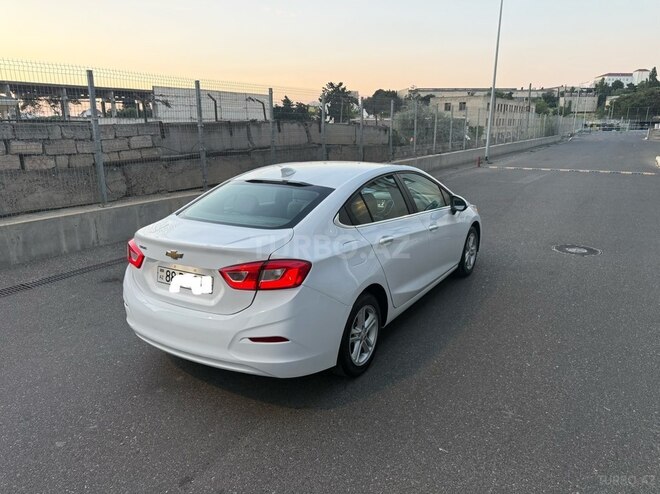 Chevrolet Cruze-7