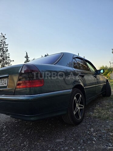 Mercedes C 200-6