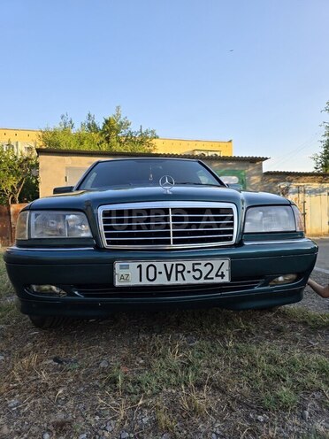 Mercedes C 200-7