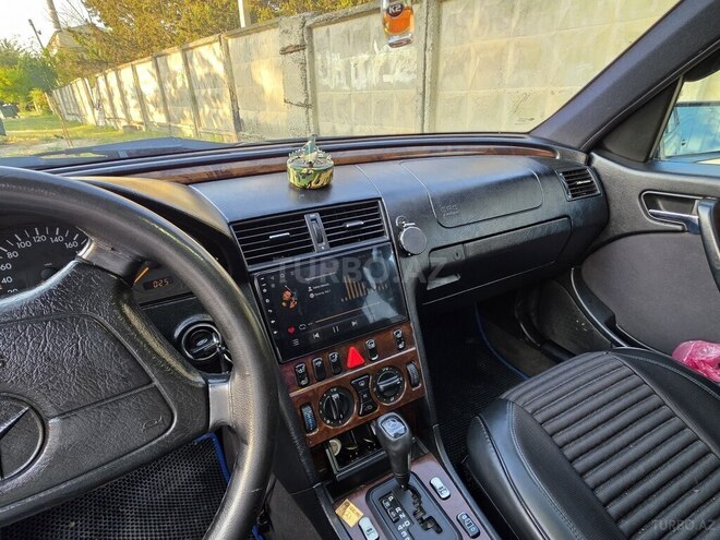 Mercedes C 200-14