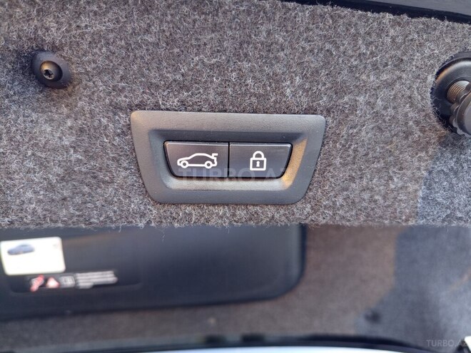 BMW 528-15