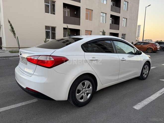 Kia Forte-7
