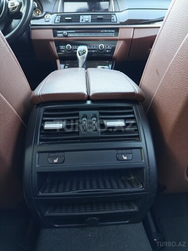 BMW 528-19
