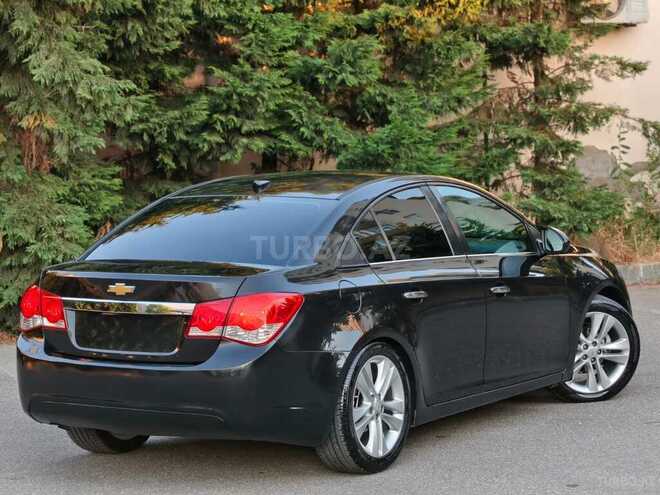 Chevrolet Cruze-8
