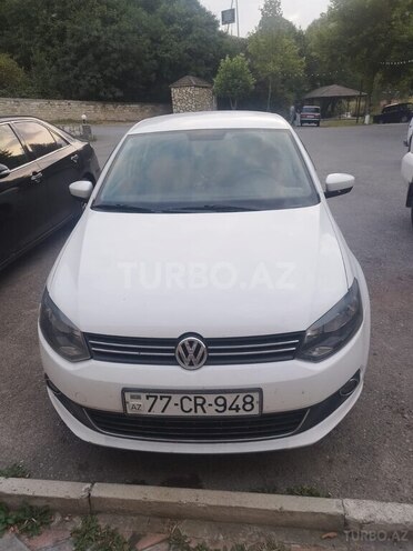 Volkswagen Polo-1