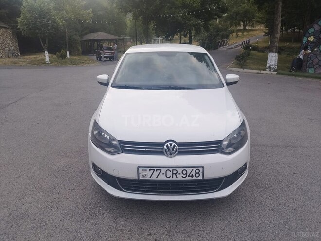 Volkswagen Polo-3