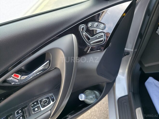Hyundai Grandeur-5