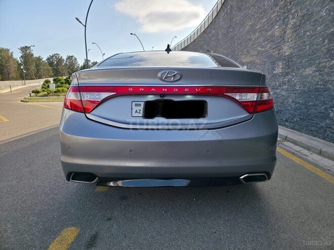 Hyundai Grandeur-14