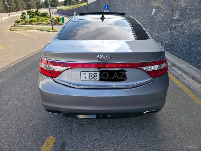 Hyundai Grandeur-12