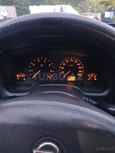 Opel Astra-18